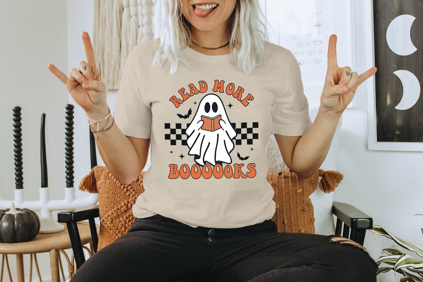 Halloween Teacher Shirts for Women Groovy Read More Books Ghost T-Shirt Short Sleeve Halloween Party Tee Tops