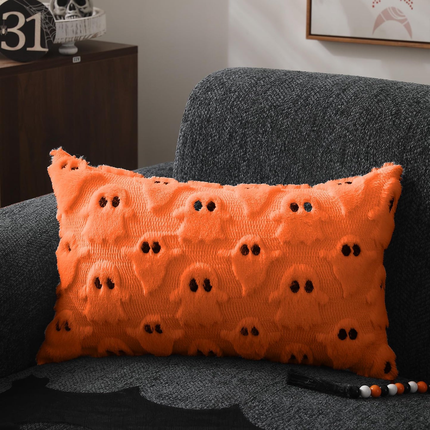DFXSZ Halloween Pillow Covers 18x18 inch Set of 2 White Ghost Throw Pillow Cases Soft Plush Faux Fur Wool Couch Cushion Case for Chair Sofa Bedroom Living Room Home Decor PTK03A18