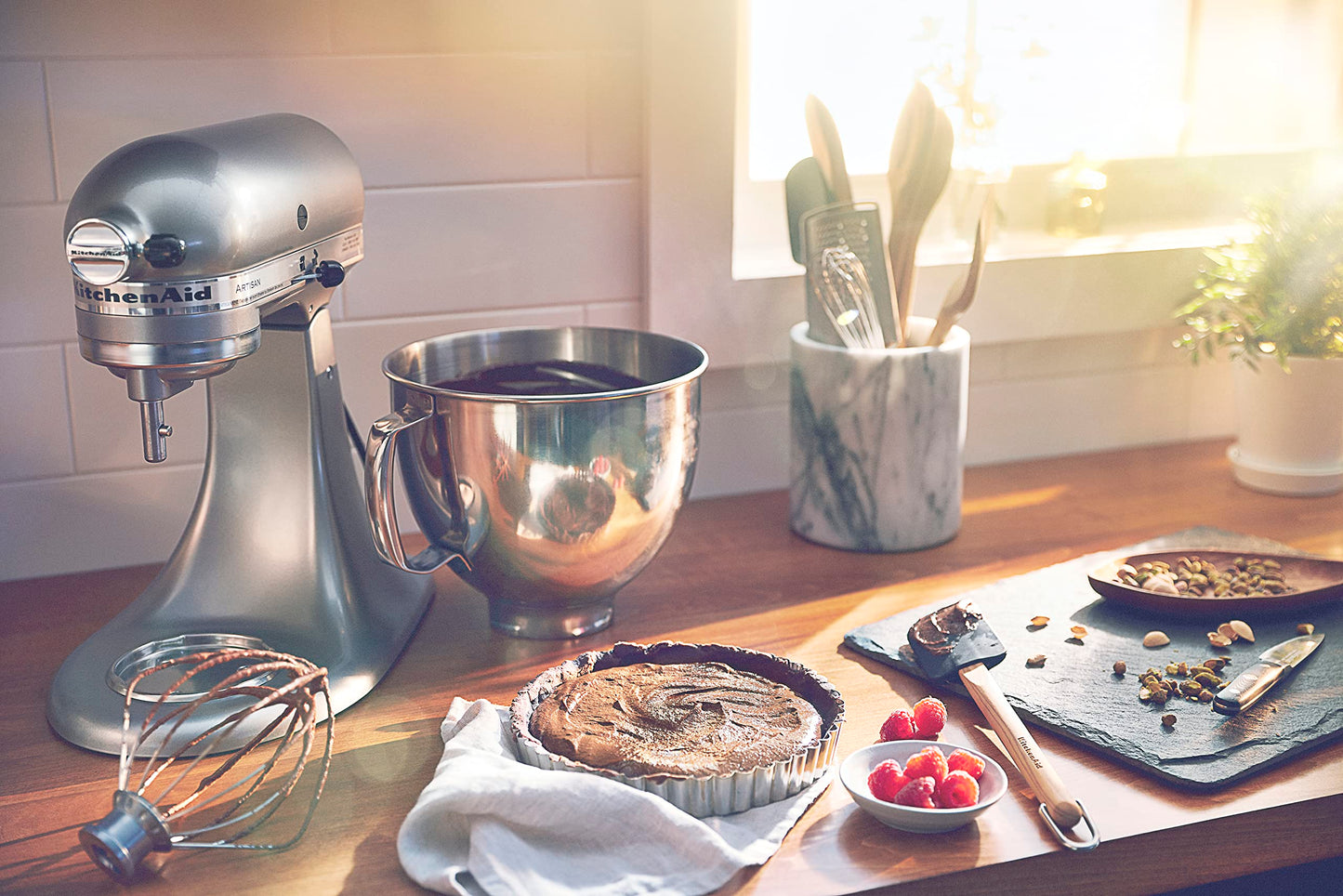 KitchenAid Artisan Series 5 Quart Tilt Head Stand Mixer with Pouring Shield KSM150PS, Removable bowl, Aqua Sky