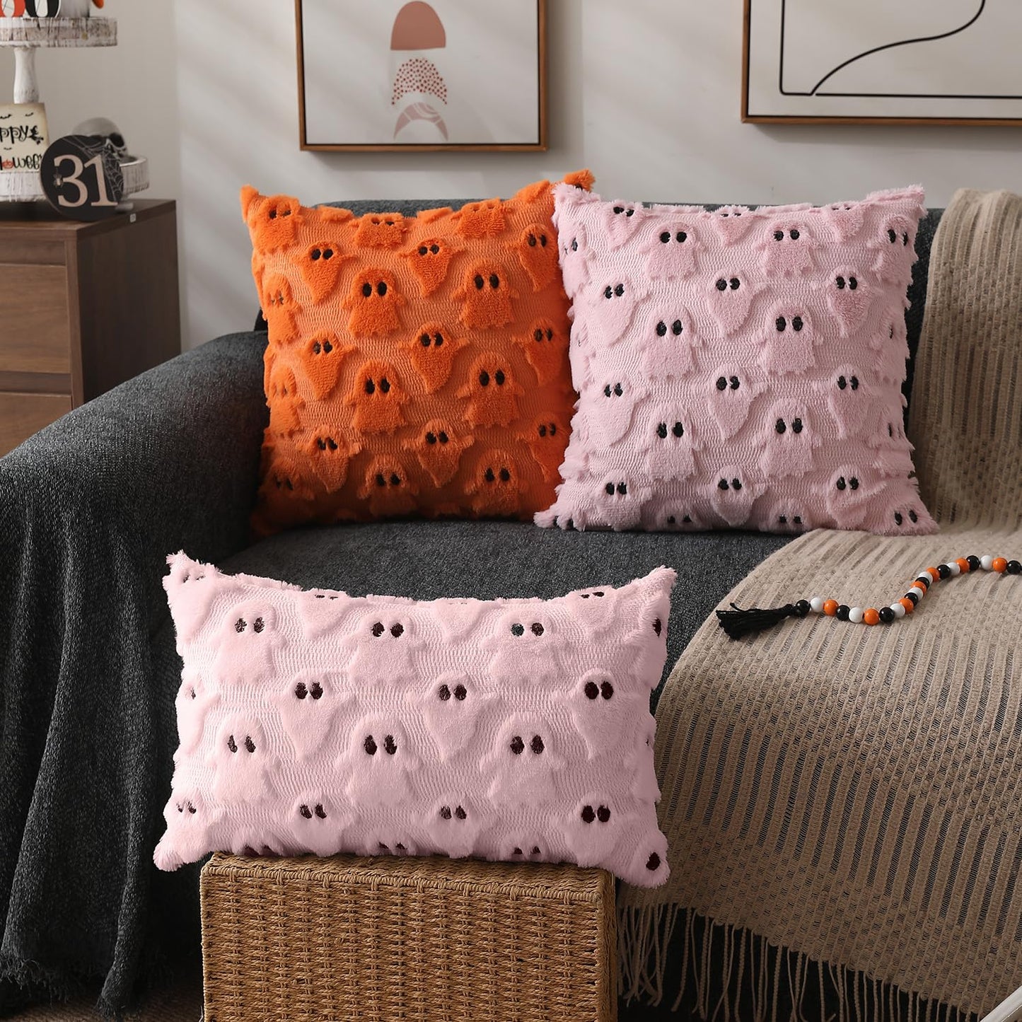 DFXSZ Halloween Pillow Covers 18x18 inch Set of 2 White Ghost Throw Pillow Cases Soft Plush Faux Fur Wool Couch Cushion Case for Chair Sofa Bedroom Living Room Home Decor PTK03A18