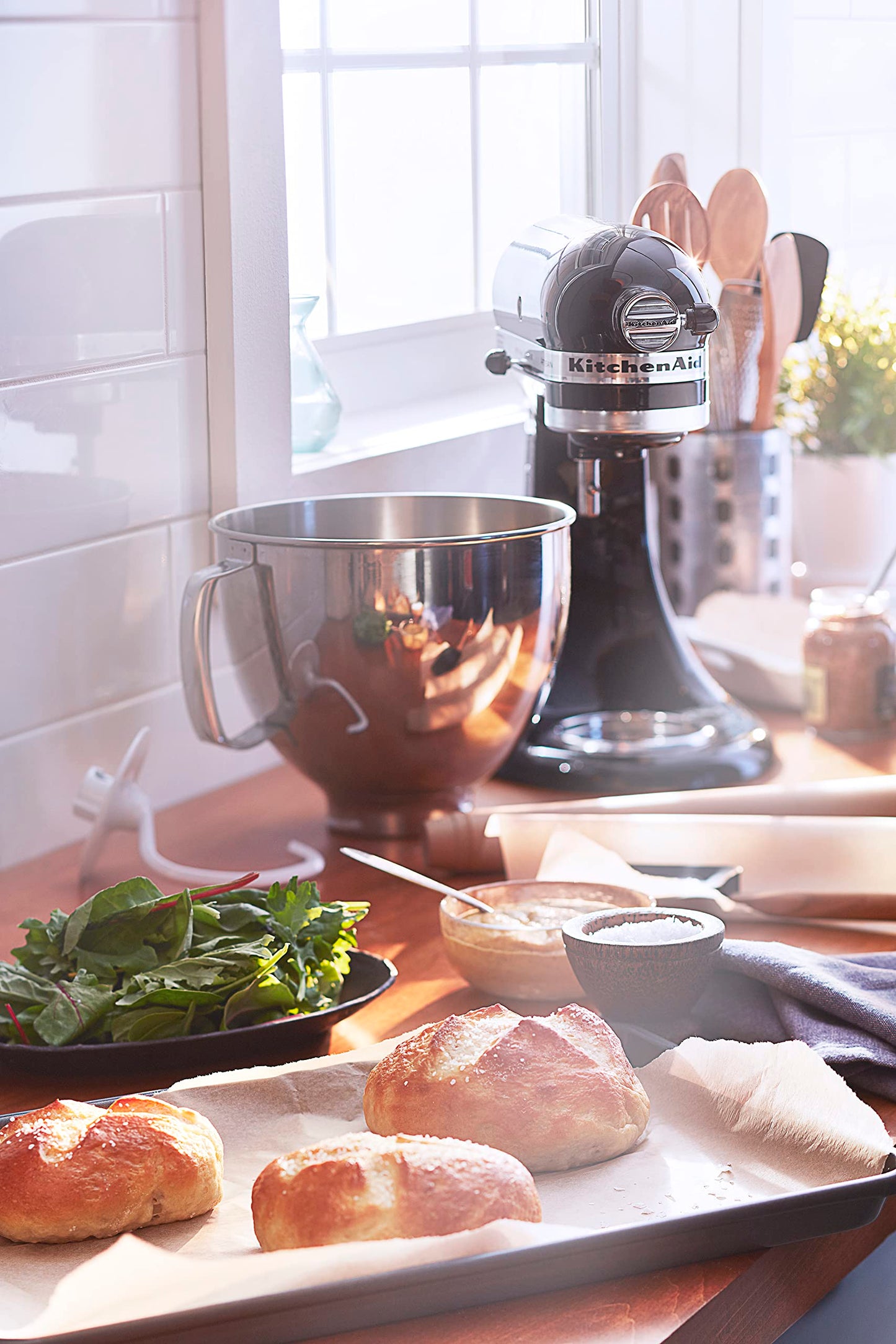 KitchenAid Artisan Series 5 Quart Tilt Head Stand Mixer with Pouring Shield KSM150PS, Removable bowl, Aqua Sky
