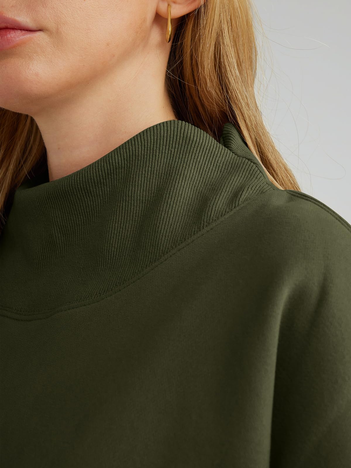 Trendy Queen Womens Oversized Sweatshirts Turtleneck Pullover Long Sleeve Hoodies Tops Fall Outfits 2024 Clothes