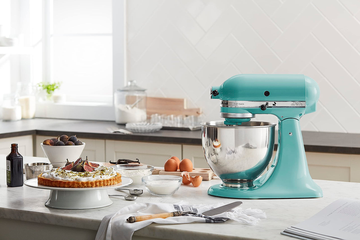 KitchenAid Artisan Series 5 Quart Tilt Head Stand Mixer with Pouring Shield KSM150PS, Removable bowl, Aqua Sky